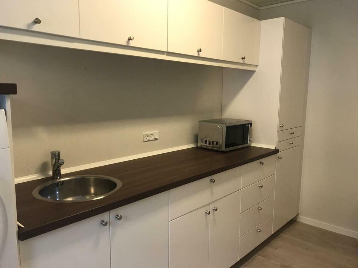 Spacious City Center Home By The Sea Klaksvík 외부 사진